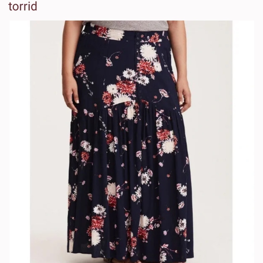 Torrid Floral Button Front Stretch Waist Challis Maxi Skirt‎